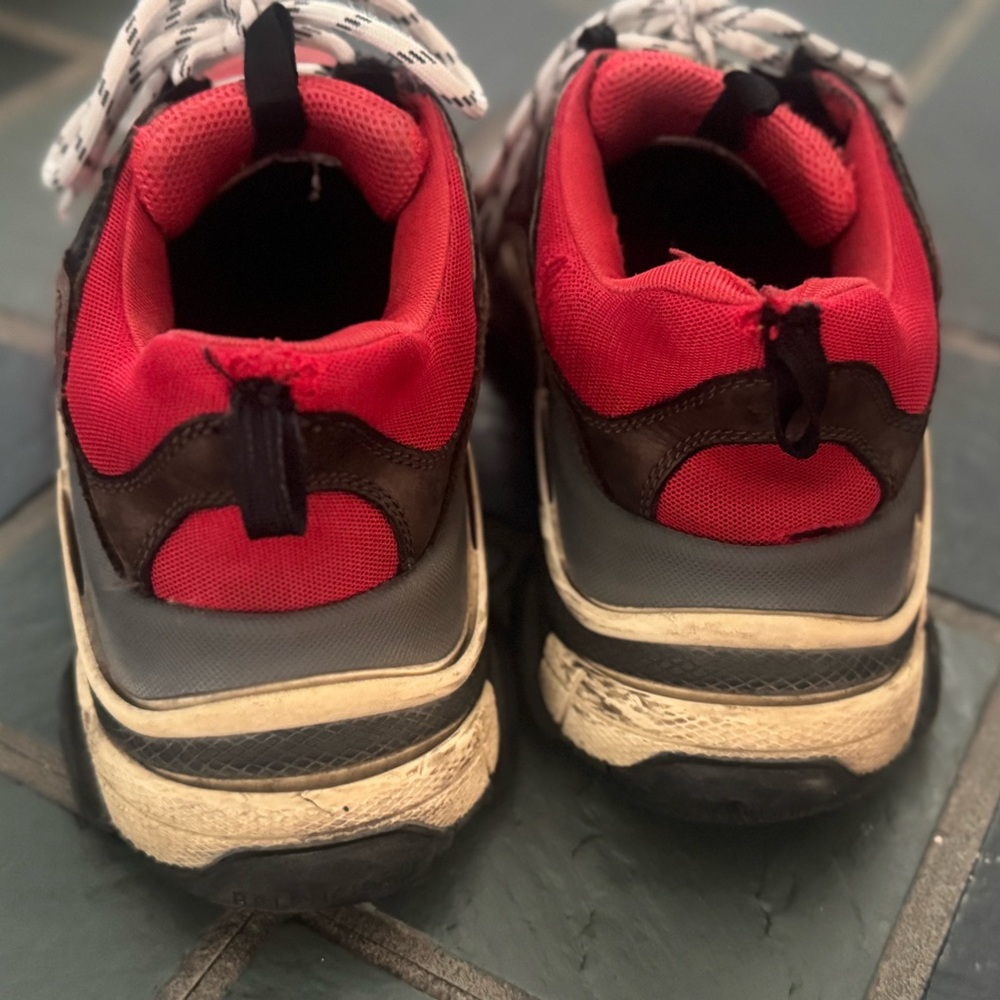 Balenciaga Red and Black Triple S Sneakers - Picture 3 of 7